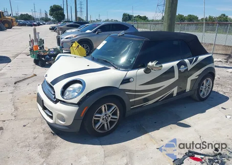 2015 Mini Convertible Cooper z USA, uszkodzony, nr VIN WMWZN3C53FT861968